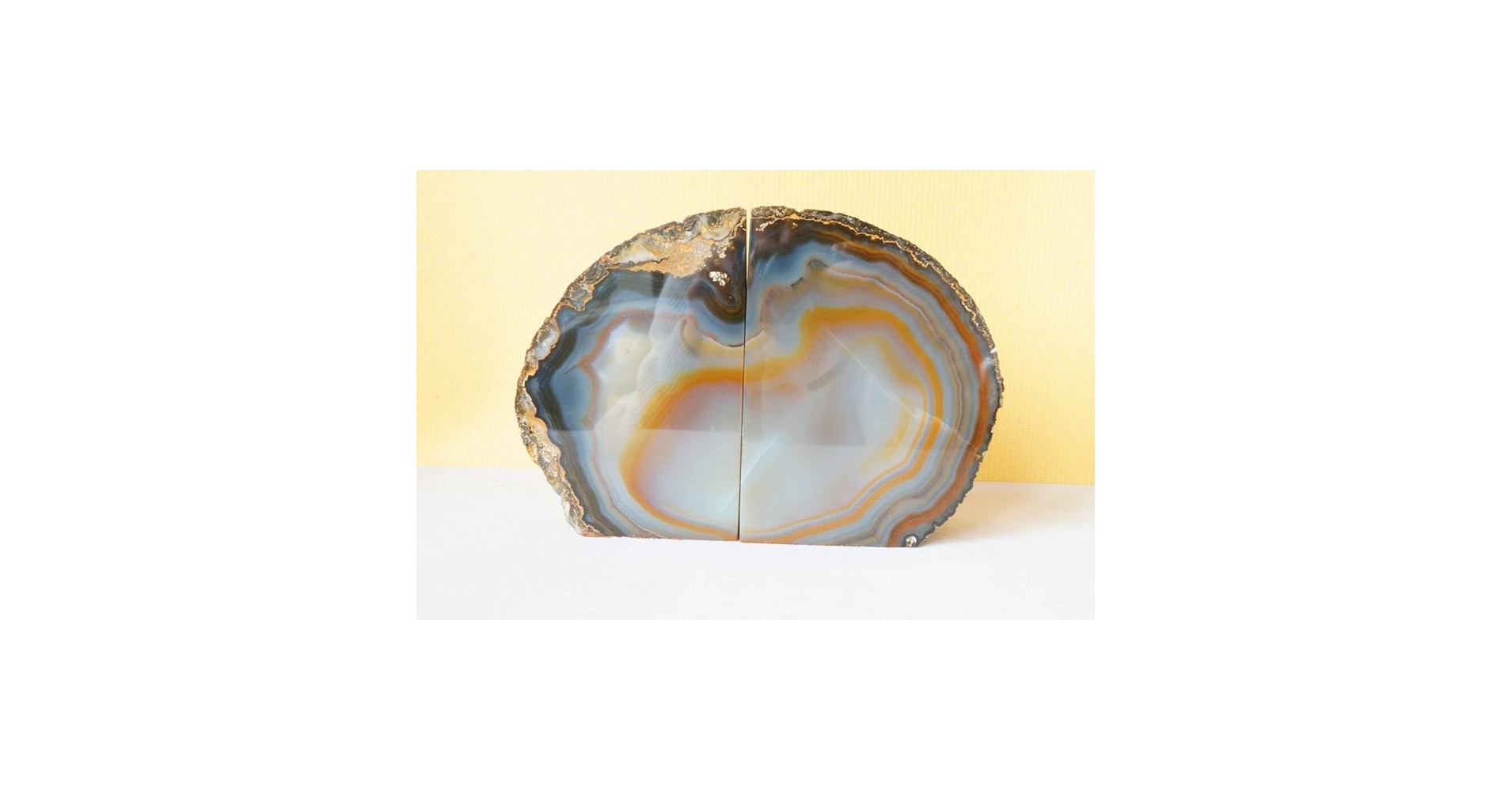 【珍品】京都府産　めのう　原石　歯　国産鉱物　標本　メノウ　瑪瑙 珍品】京都府産 めのう 原石 歯 国産鉱物 標本 メノウ 瑪瑙